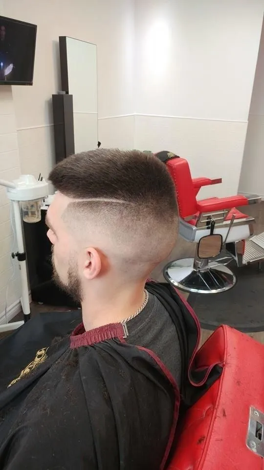 Entreprises 8 image BARBERSHOP LES ROIS