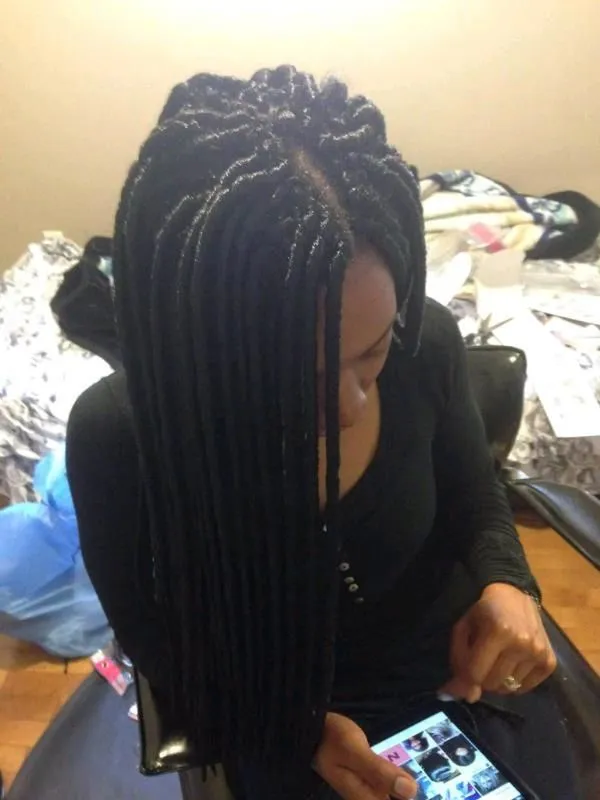 Business 4 image UNITED KUTZ BEAUTY SUPPLIES & SALON