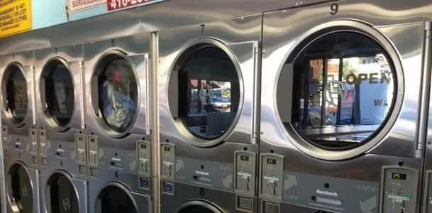 Entreprises 4 image LAUNDROMAT 24 HOUR COIN