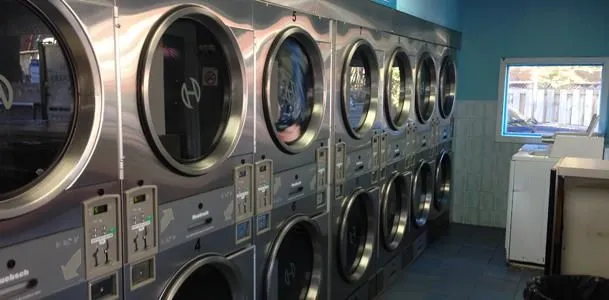 Entreprises 6 image LAUNDROMAT 24 HOUR COIN