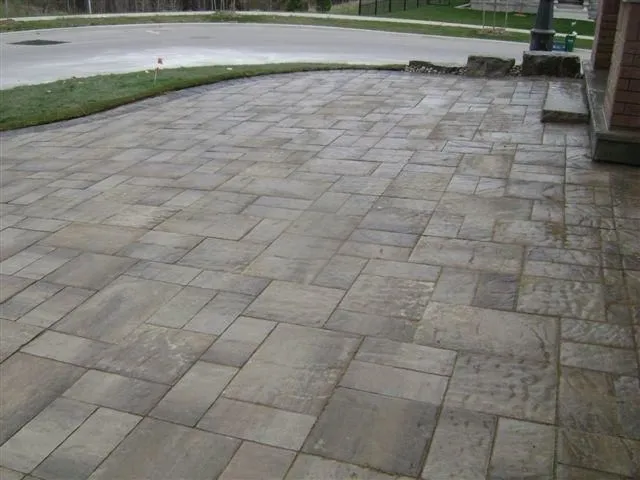 Entreprises 3 image G F C LANDSCAPING & INTERLOCK LIMITED