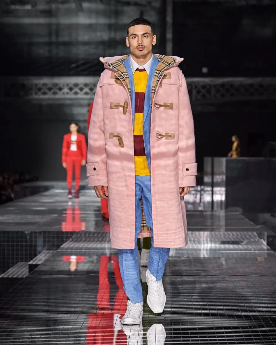 Entreprises 23 image BURBERRY