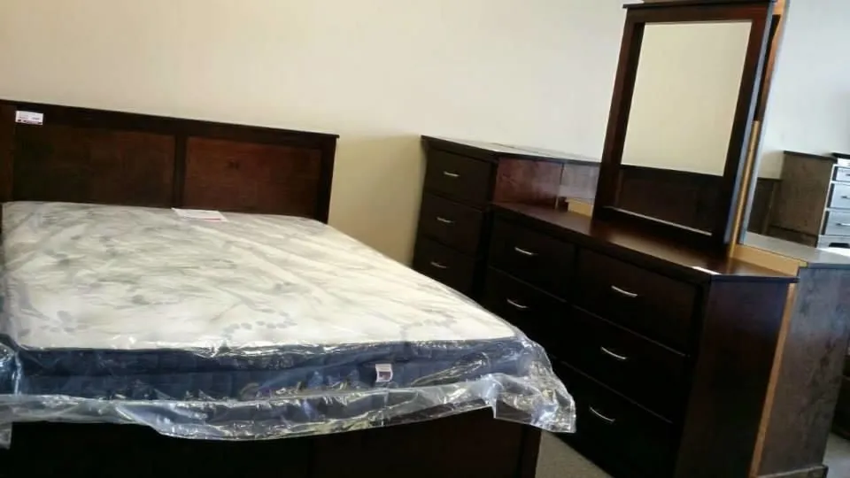 Entreprises 8 image SEASONS FURNITURE & SLEEP WORLD